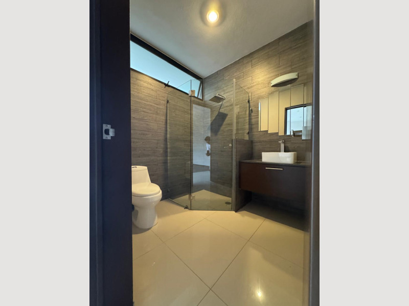 543b66a4-af36-4bc5-ad66-c35536b8573d