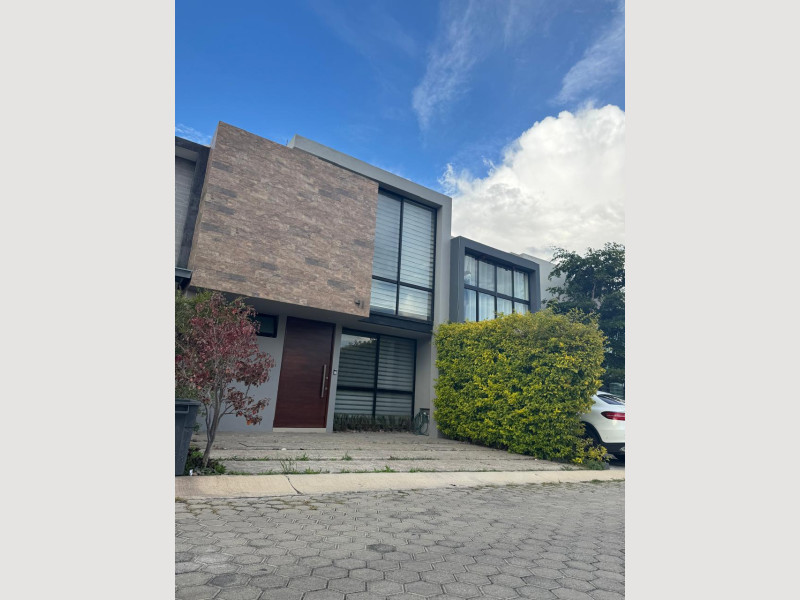 b68b97ef-b935-4b34-aa89-6266ceba999e