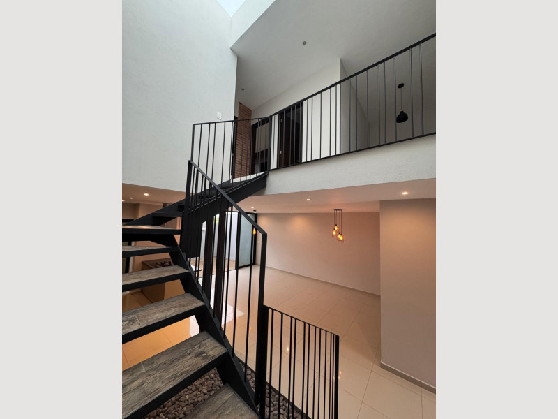 c0c75c17-43df-47f1-b2b6-2cc40b3ec83b