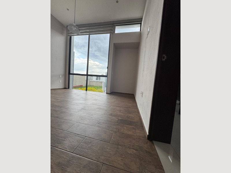 c6fd4e69-dcec-4d98-88b4-7bd52b4d7b44