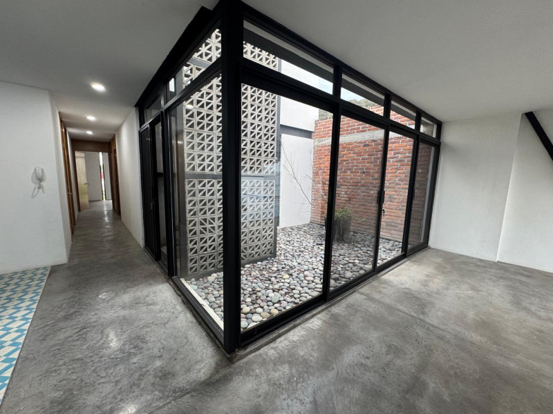 4df365fc-809b-4c1f-a841-950d8fefd834