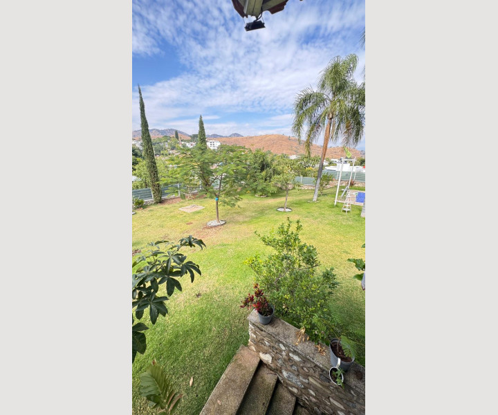 0cc1685e-706f-46d6-8766-fa7a3e57c144