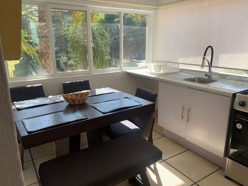 563e7048-fb46-40c8-862c-e204fd65c33f