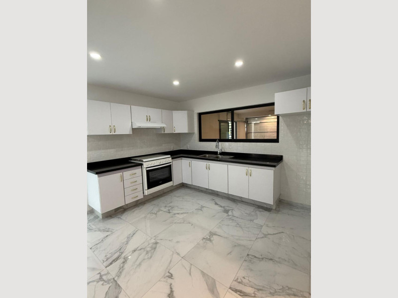 042d8de7-7631-4487-8c59-c01c1e20e710