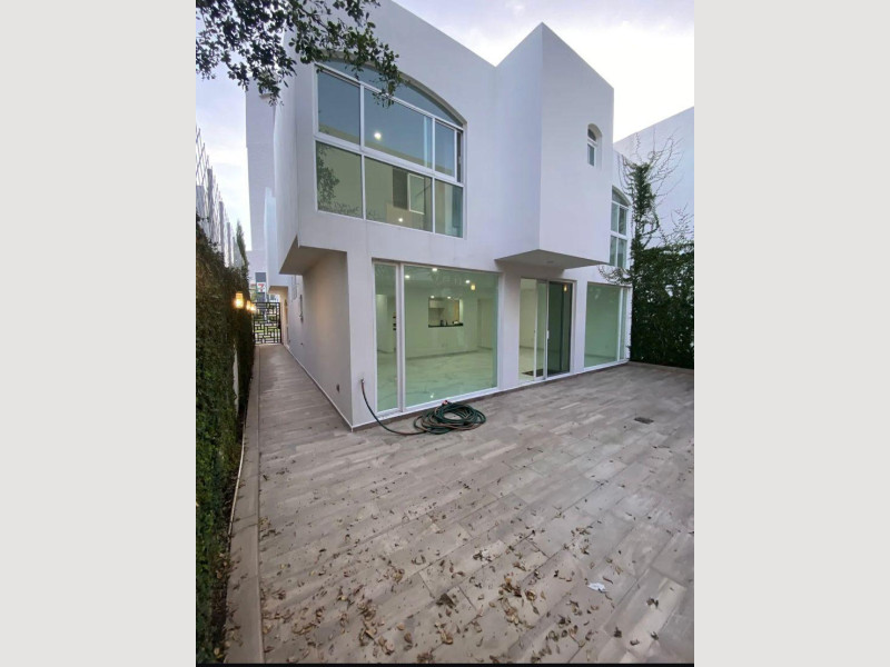 4049bc3a-9e8c-4ca8-a539-02fff6923fcf