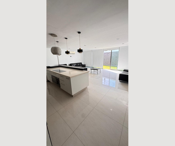 9233c601-351b-4a83-8818-e10cf86bba49