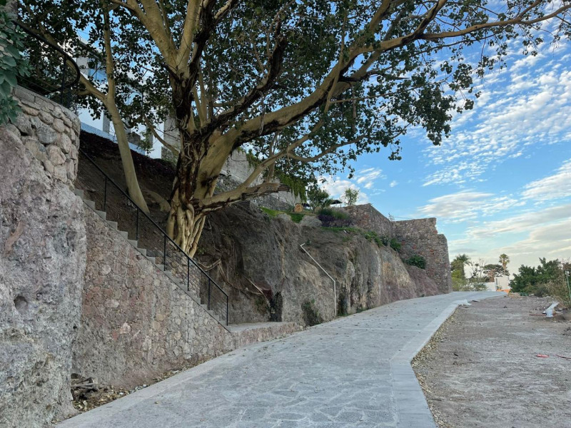 3ba55ef2-bcc8-45e1-8992-cb9a812def04