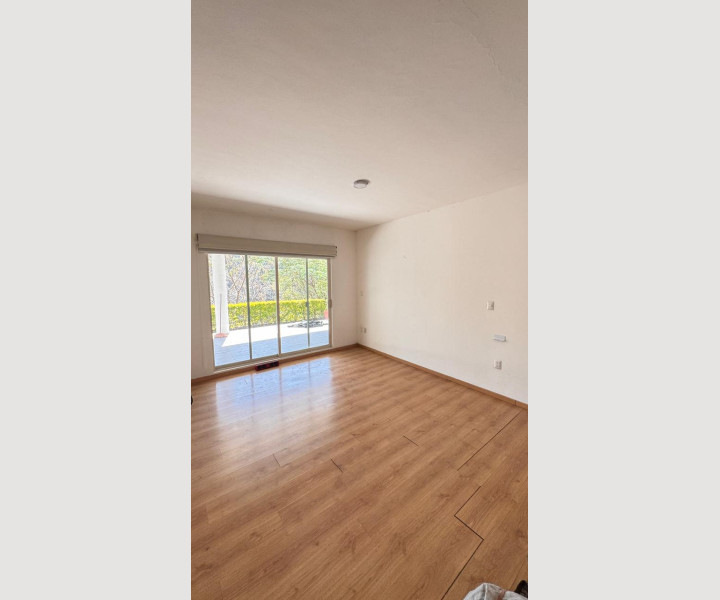 de90b4dc-6ff8-4e96-b666-fb845b8bc515